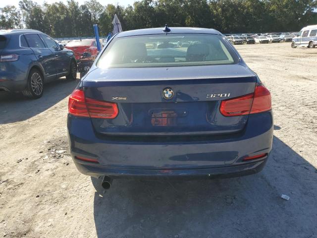  BMW 3 SERIES 2018 Синий