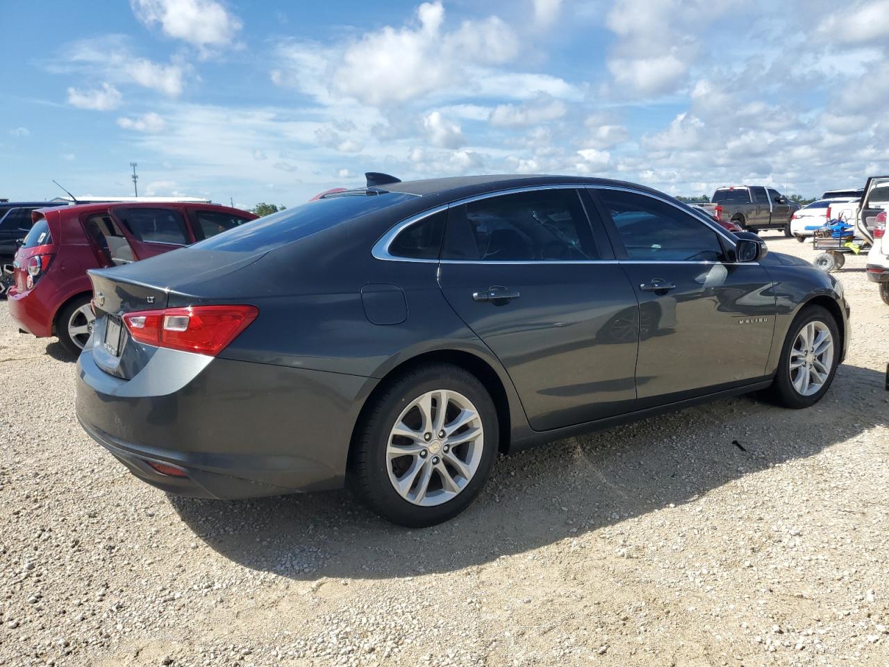 2017 Chevrolet Malibu - Image 3