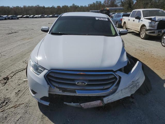 Седани FORD TAURUS 2013 Білий