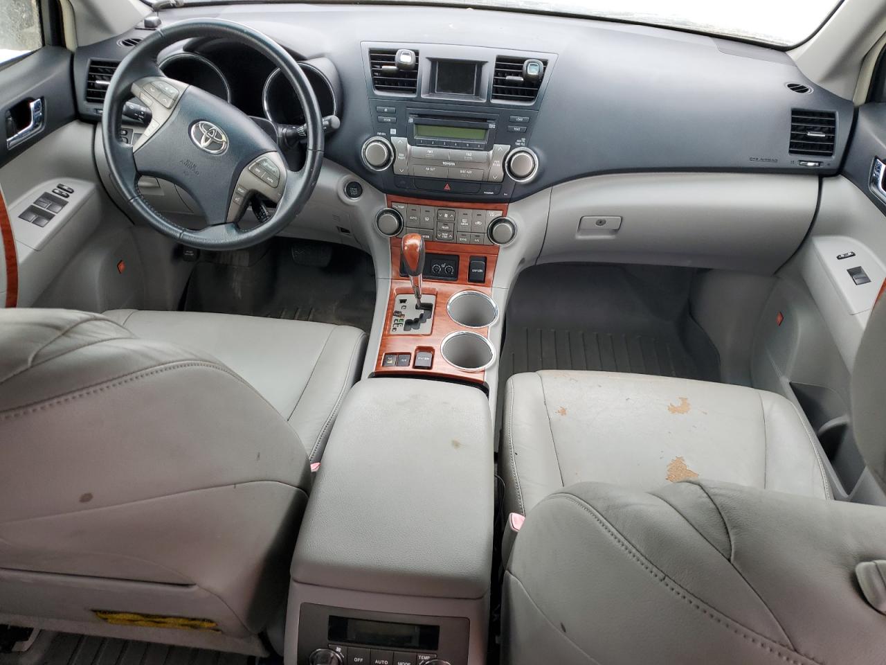 2008 Toyota Highlander - Image 8