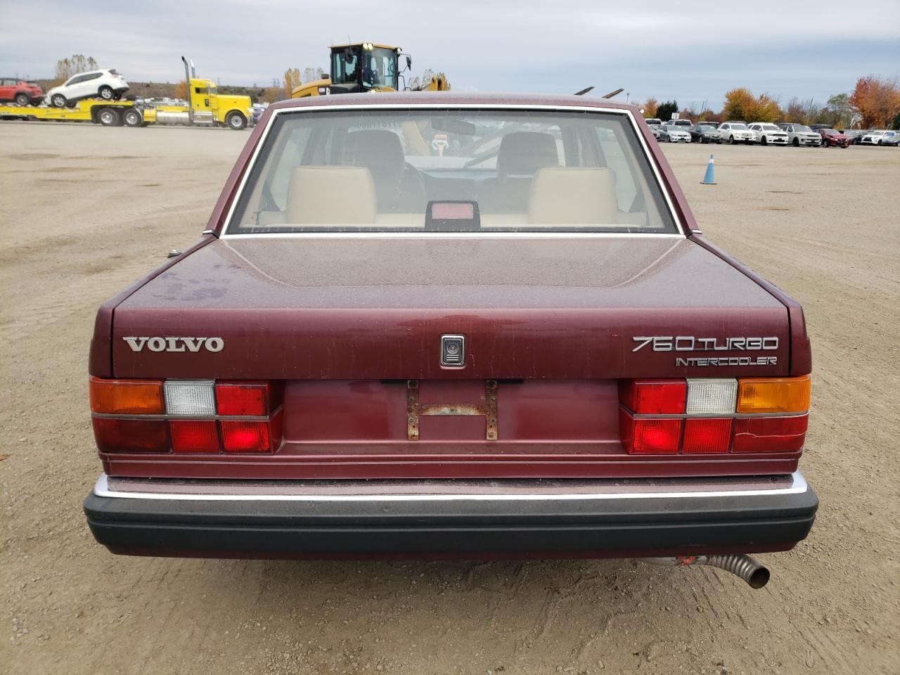 1989 Volvo 760 VIN: YV1GX8740K0076610 Lot: 77817564