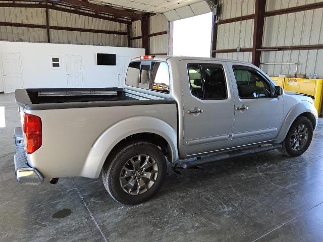  NISSAN FRONTIER 2017 Silver