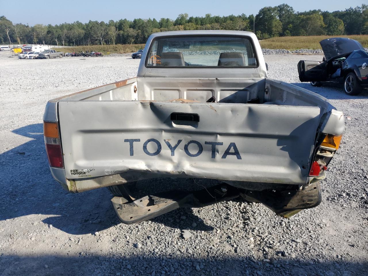 1990 Toyota Pickup 1/2 Ton Short Wheelbase VIN: JT4RN81R7L5053578 Lot: 74442924