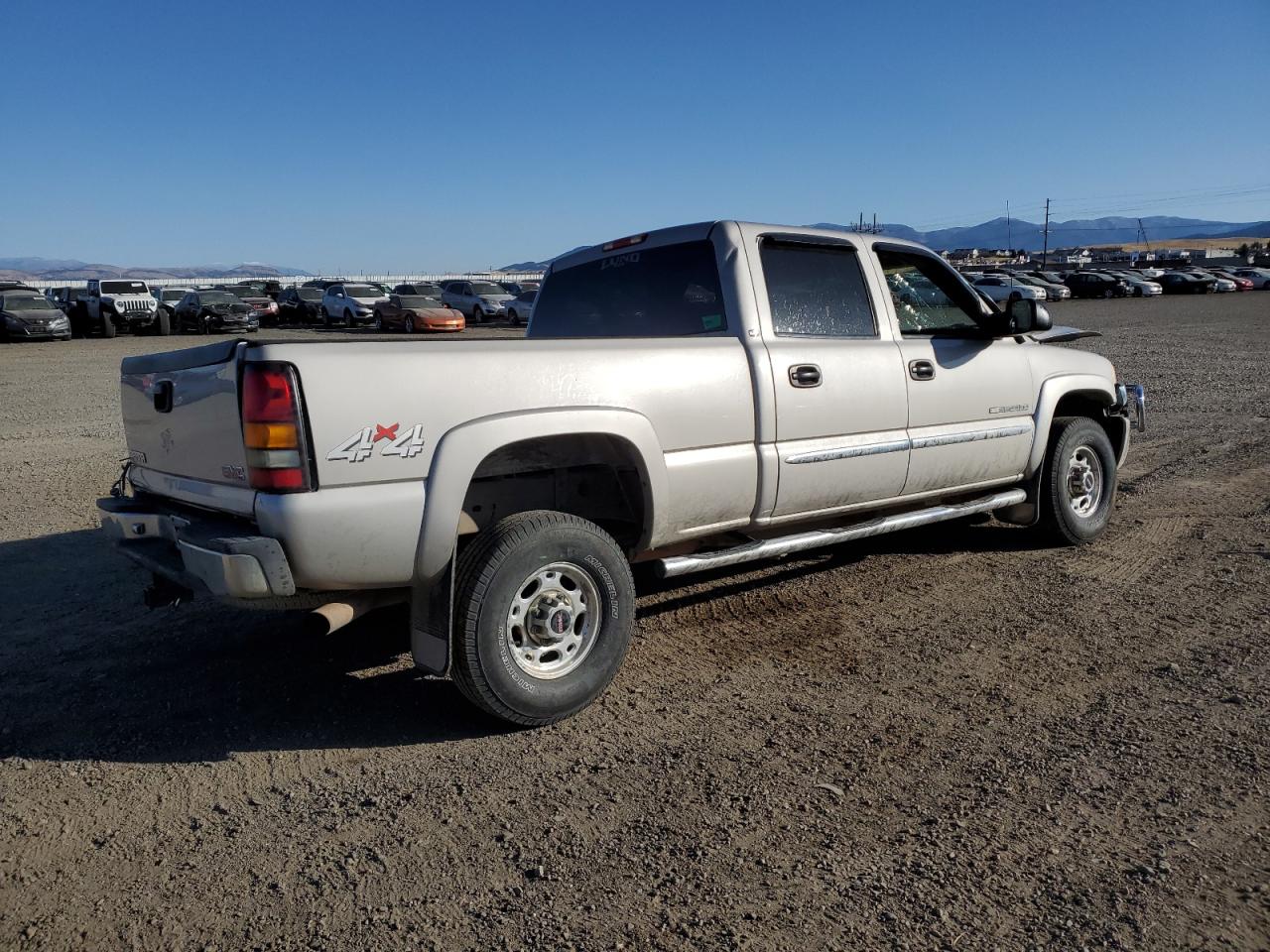 2004 GMC Sierra - Image 3