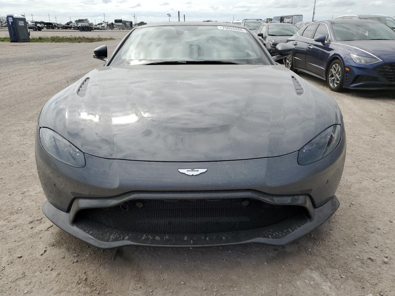 2020 Aston Martin Vantage - Image 5
