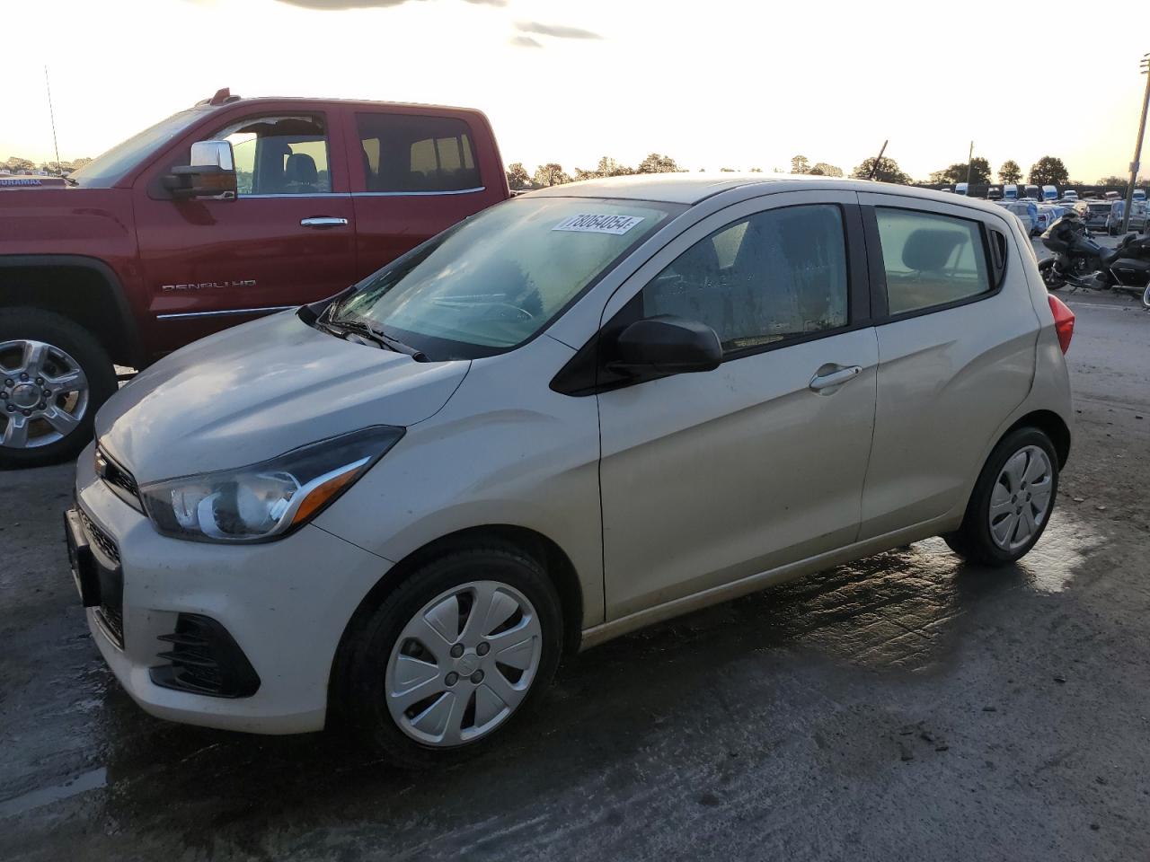 2017 Chevrolet Spark Ls VIN: KL8CB6SA4HC743585 Lot: 78064054