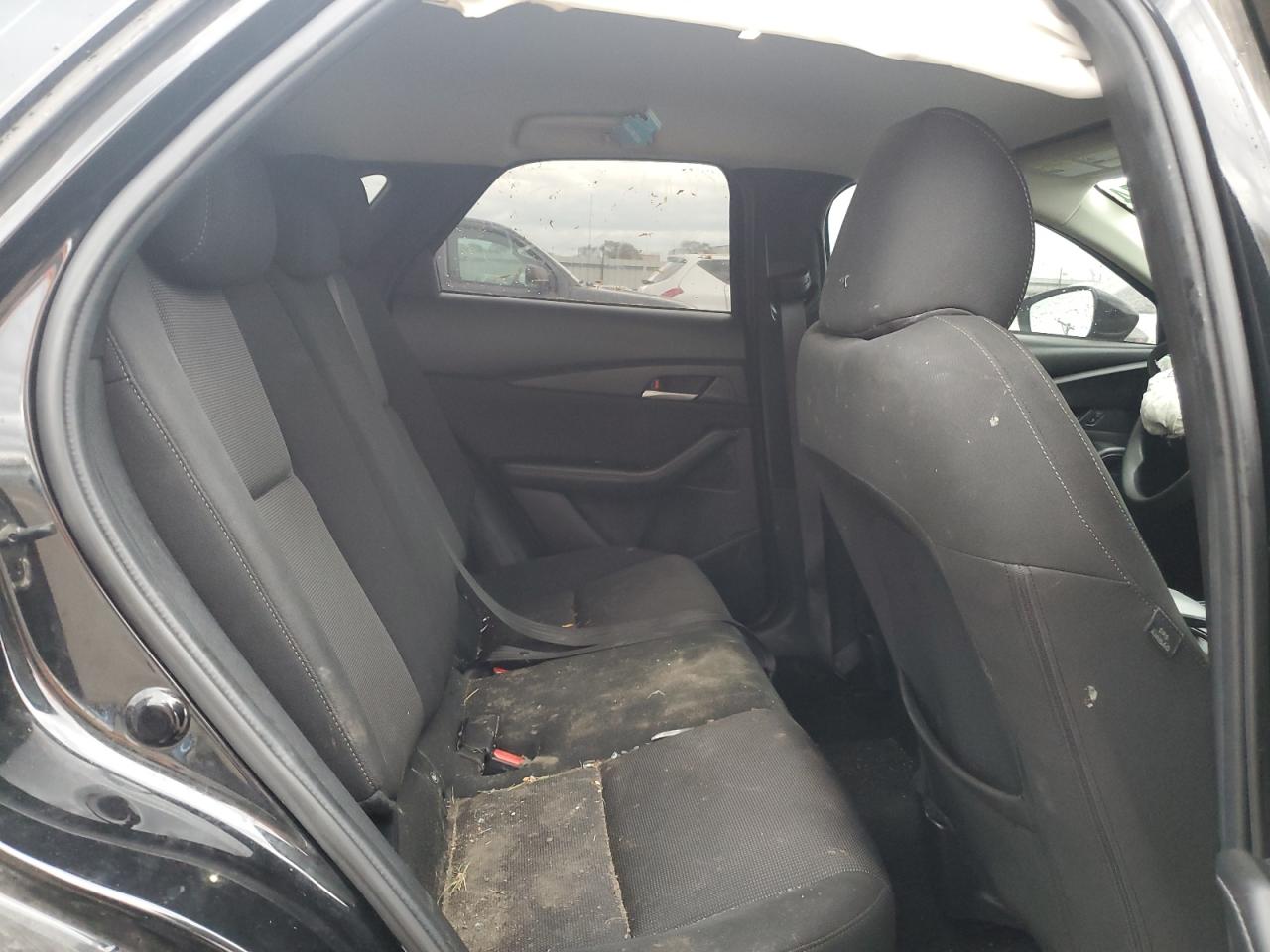 2022 Mazda CX-30 - Image 11