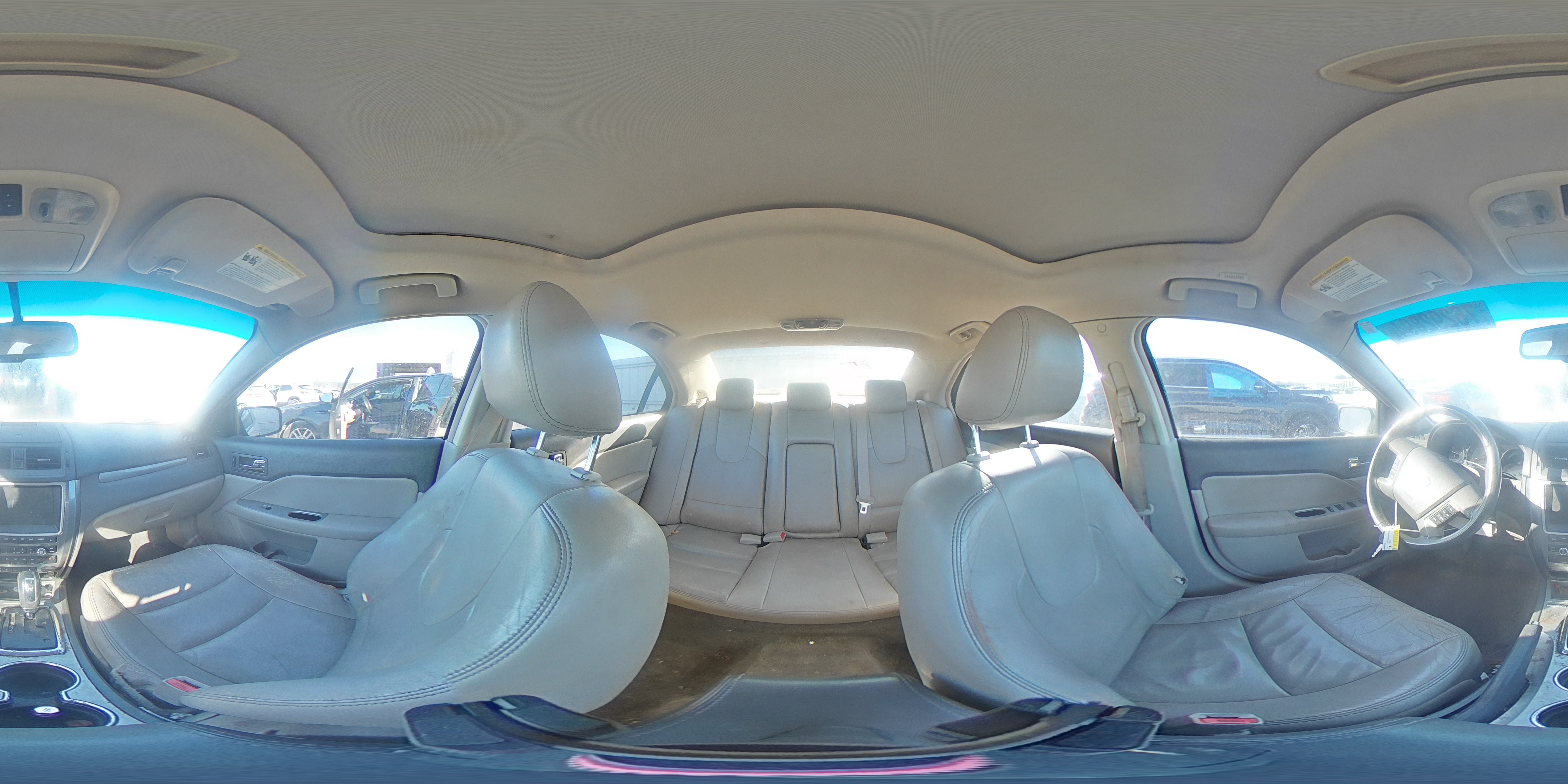 2010 Ford Fusion - Image 13