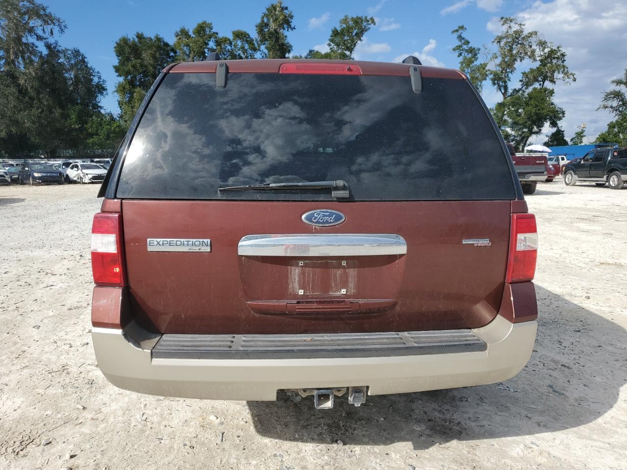 2007 Ford Expedition Eddie Bauer VIN: 1FMFU17577LA63414 Lot: 75730684