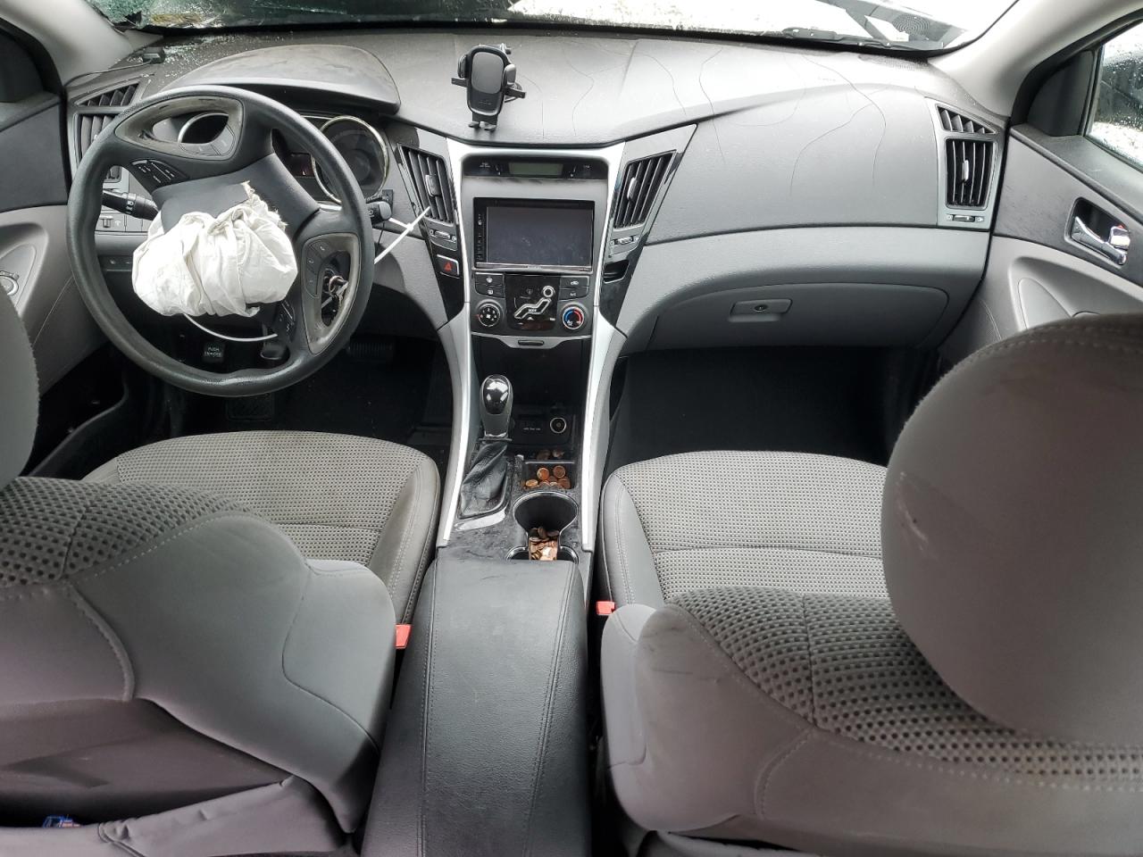 2011 Hyundai Sonata - Image 8