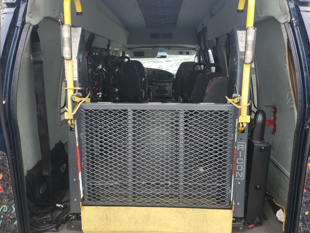 2007 Ford Econoline E350 Super Duty Van VIN: 1FDSS34L17DA94400 Lot: 92120995