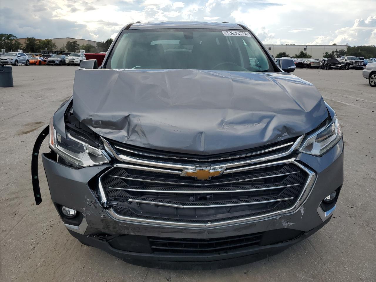 VIN 1GNEVGKW2MJ174757 2021 CHEVROLET TRAVERSE no.5