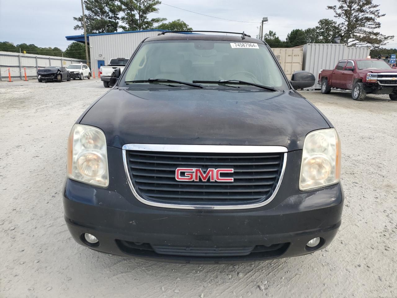 2007 GMC Yukon VIN: 1GKFC130X7R273914 Lot: 74587964