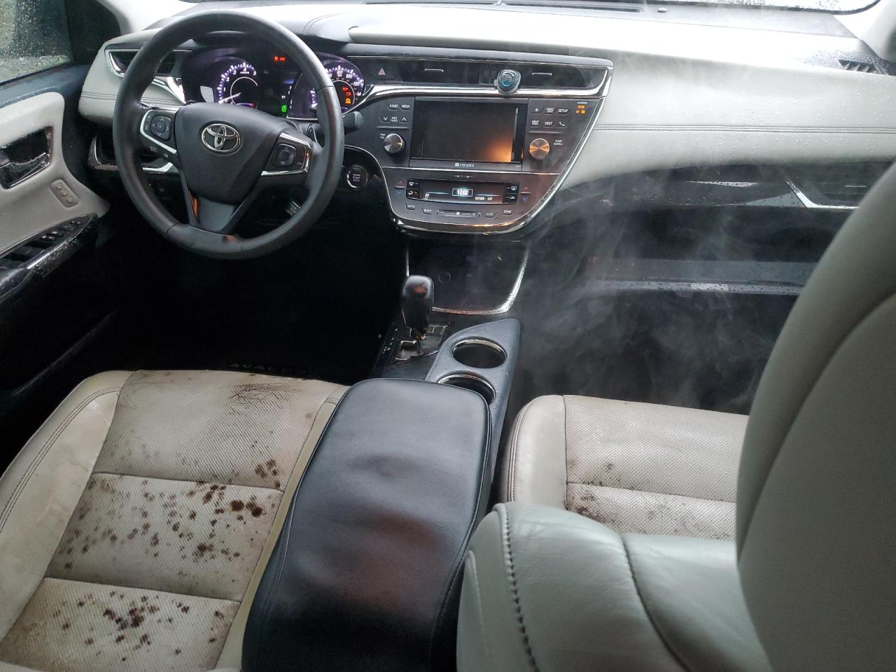 2013 Toyota Avalon - Image 8