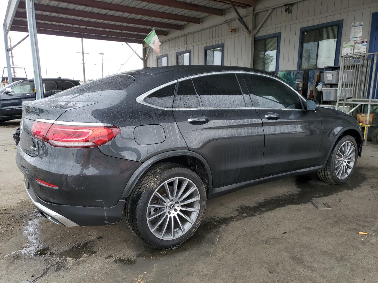 2020 Mercedes-Benz GLC - Image 3