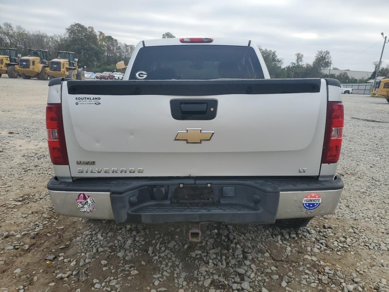 2010 Chevrolet Silverado - Image 6
