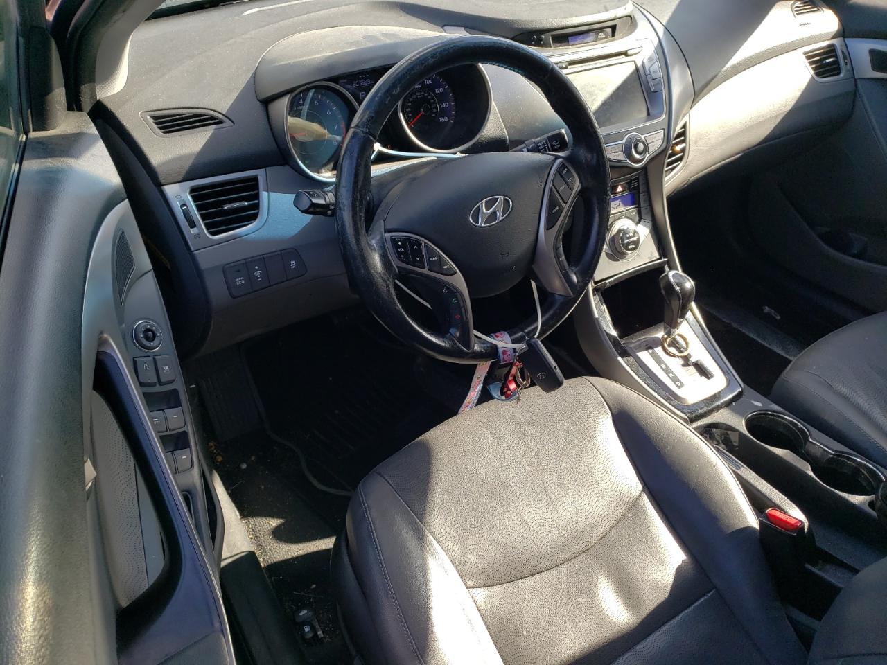 VIN KMHDH4AE9DU563375 2013 HYUNDAI ELANTRA no.8