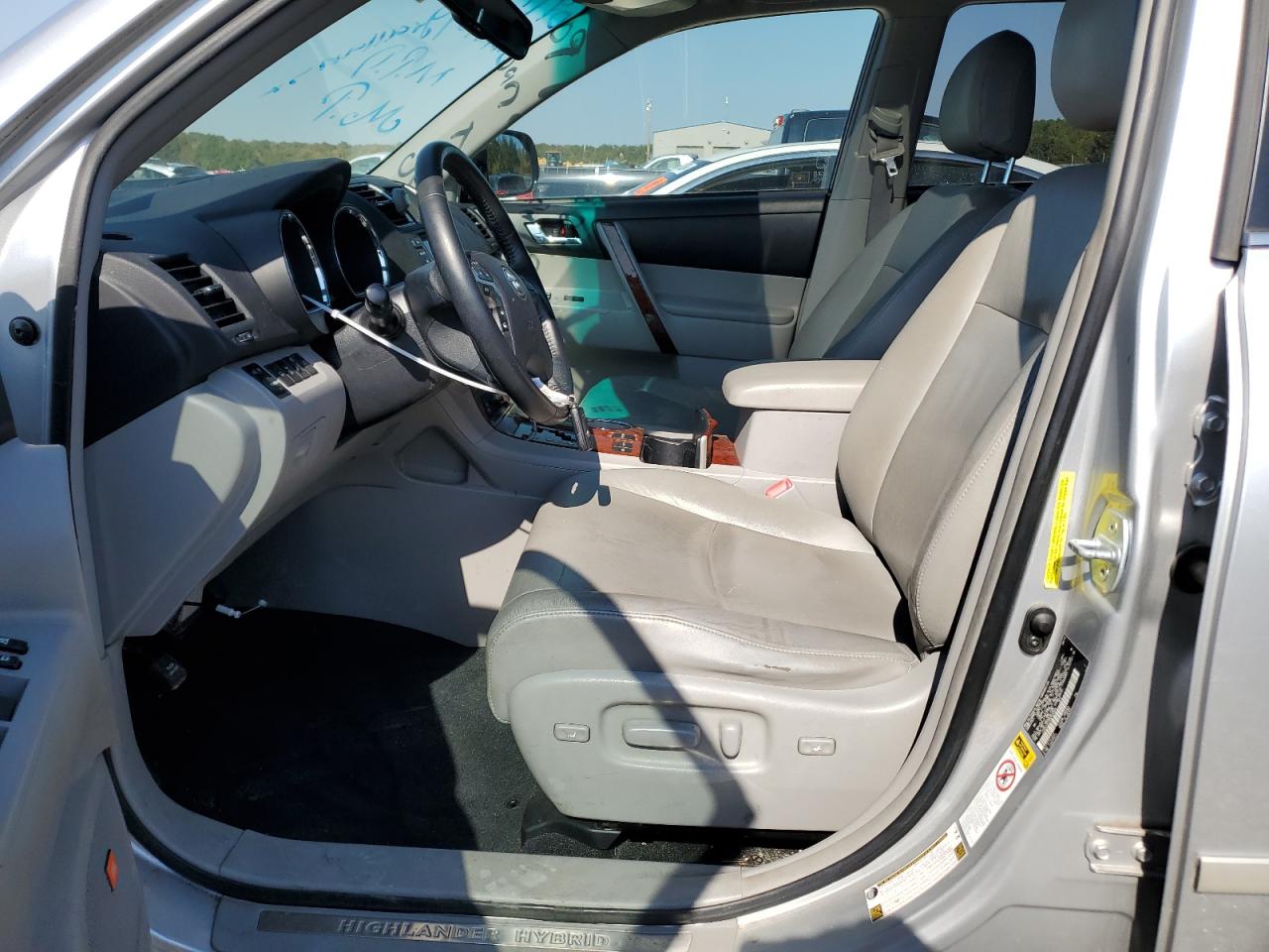 2011 Toyota Highlander Hybrid Limited VIN: JTEDC3EH5B2000846 Lot: 77003854