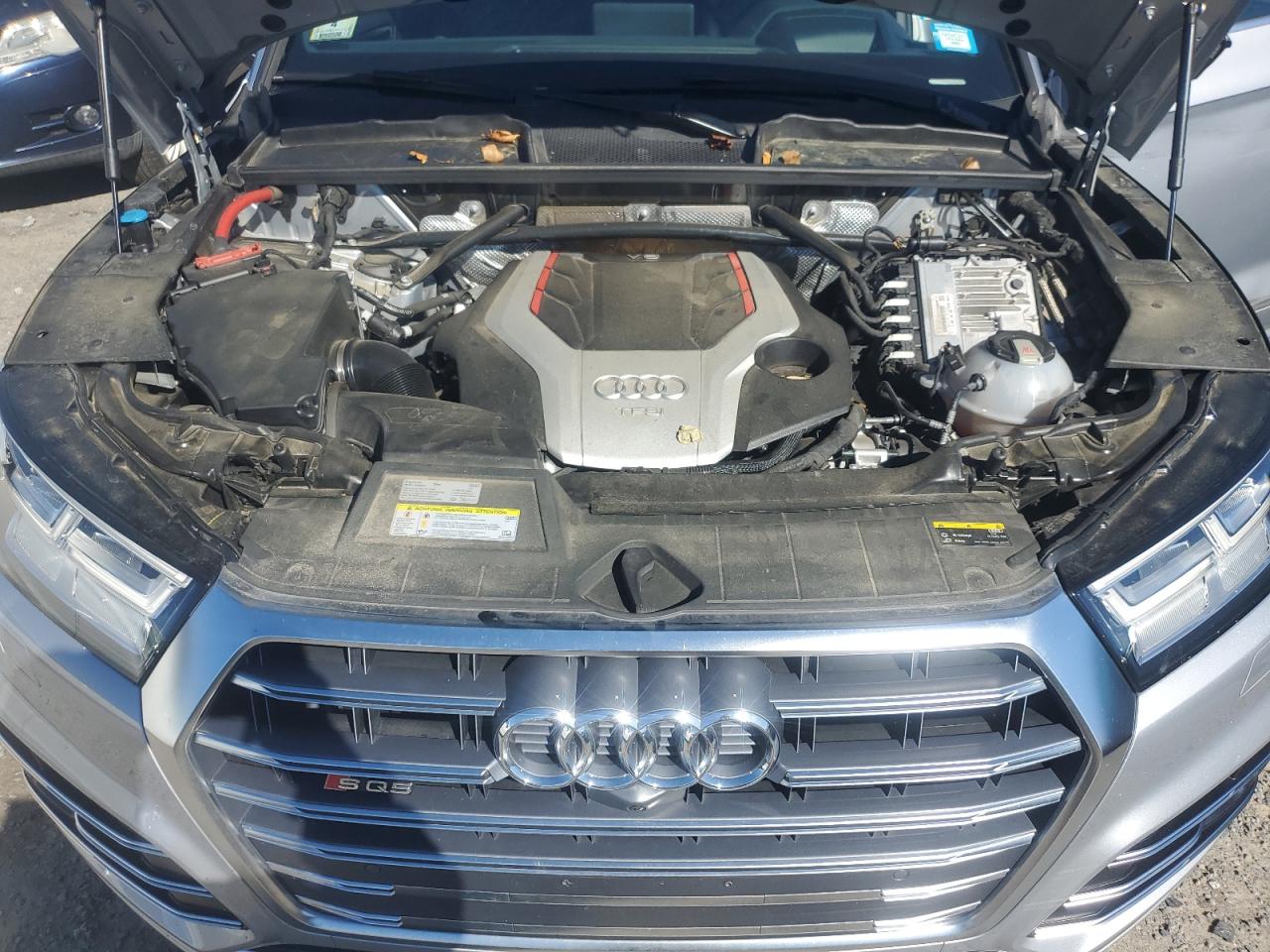 WA1C4AFY9J2148135 2018 Audi Sq5 Prestige