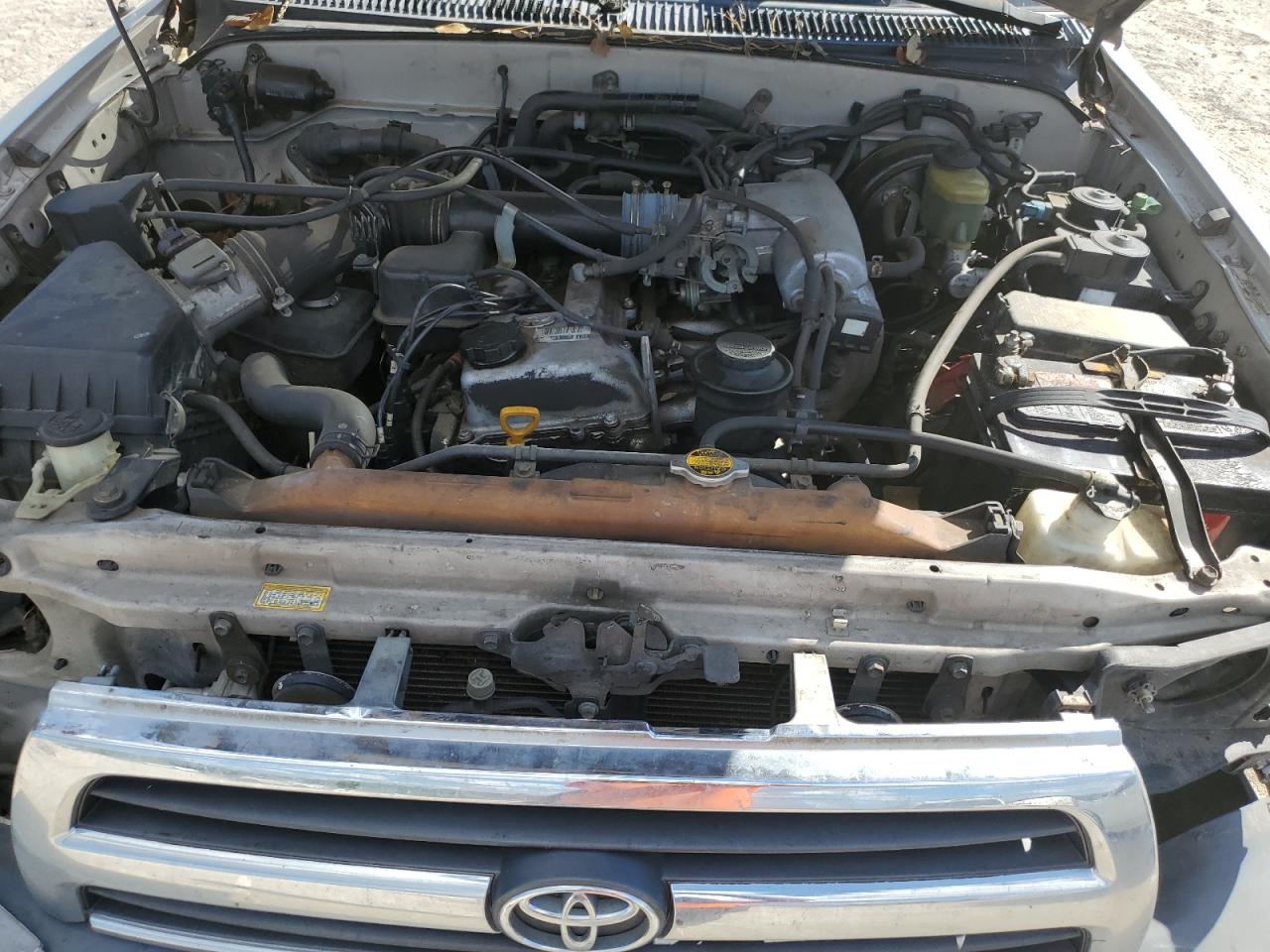 2000 Toyota 4Runner VIN: JT3GM84R4Y0067761 Lot: 72815064