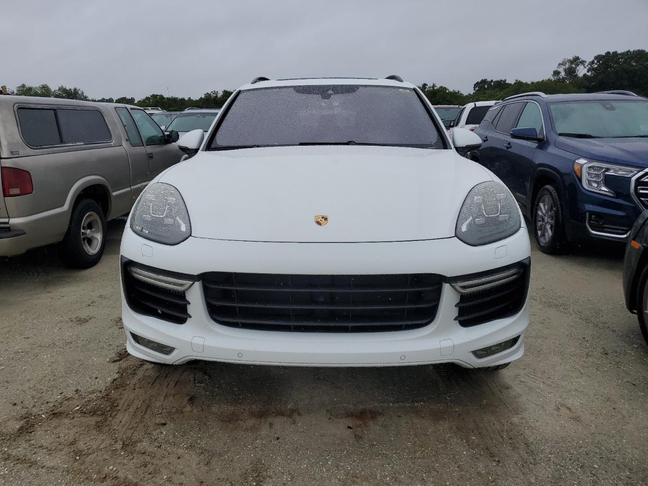 2016 Porsche Cayenne - Image 5