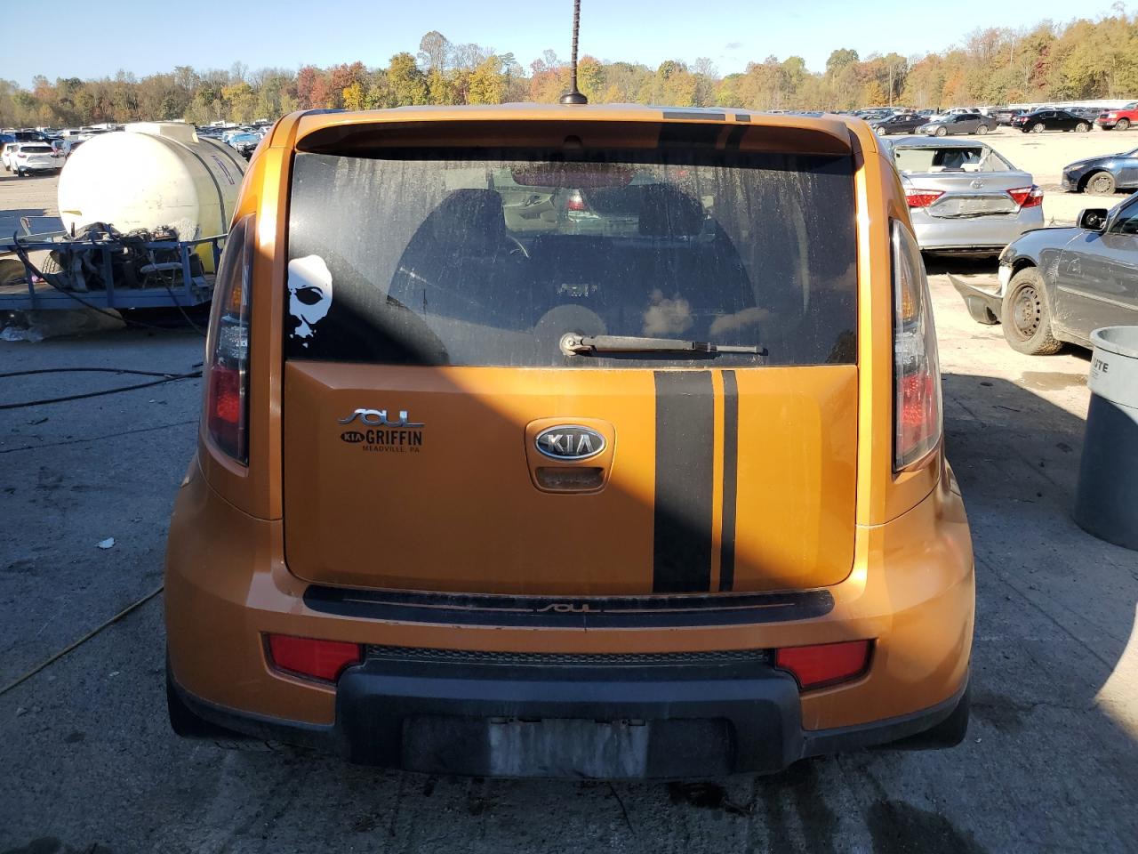 2010 Kia Soul + VIN: KNDJT2A25A7107710 Lot: 76320754