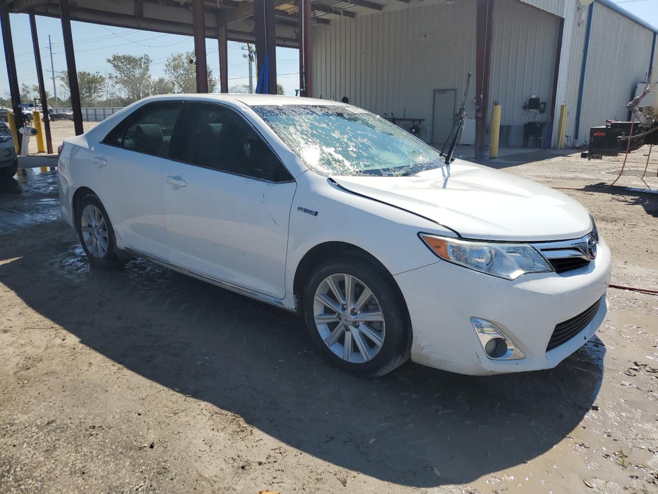 2012 Toyota Camry - Image 4