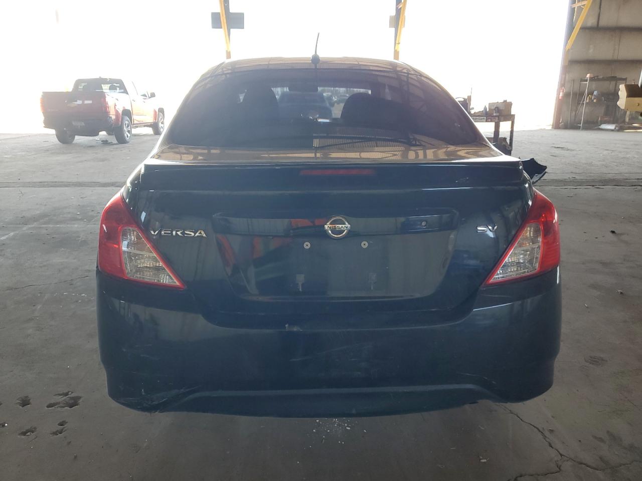 2019 Nissan Versa - Image 6