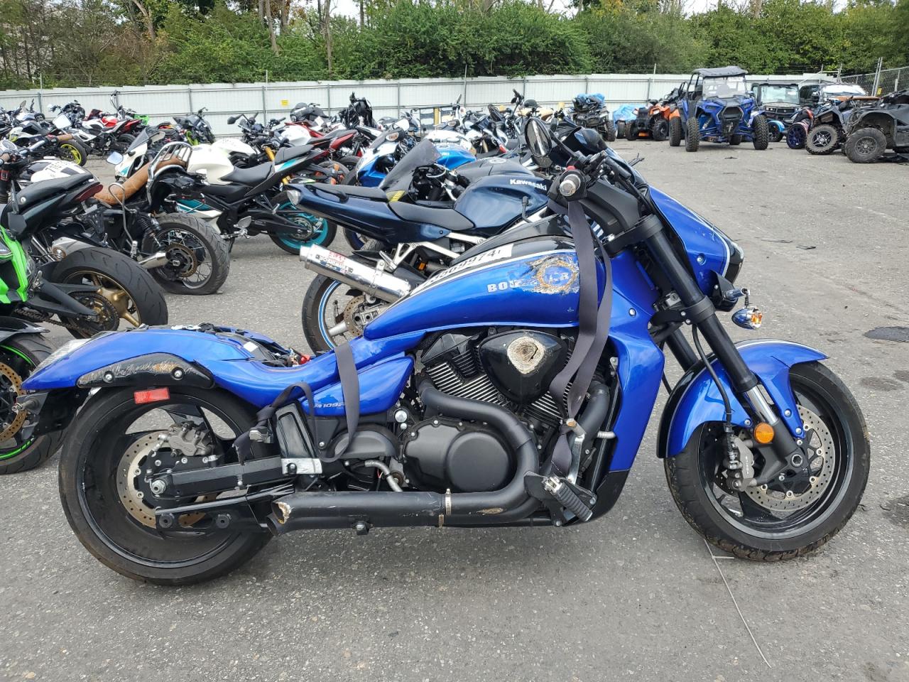 2017 Suzuki Vzr1800