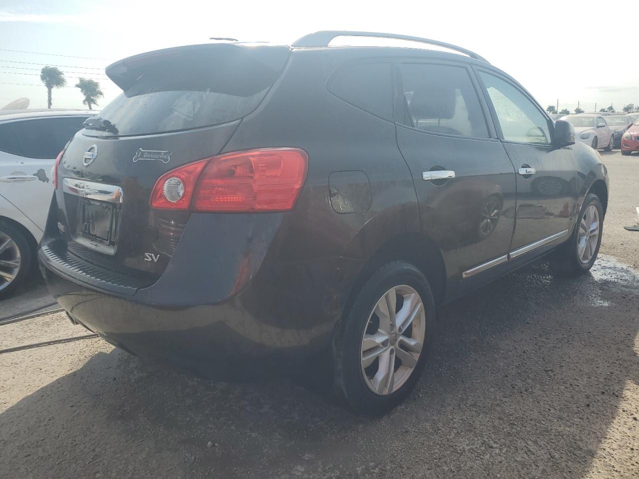 2012 Nissan Rogue - Image 3