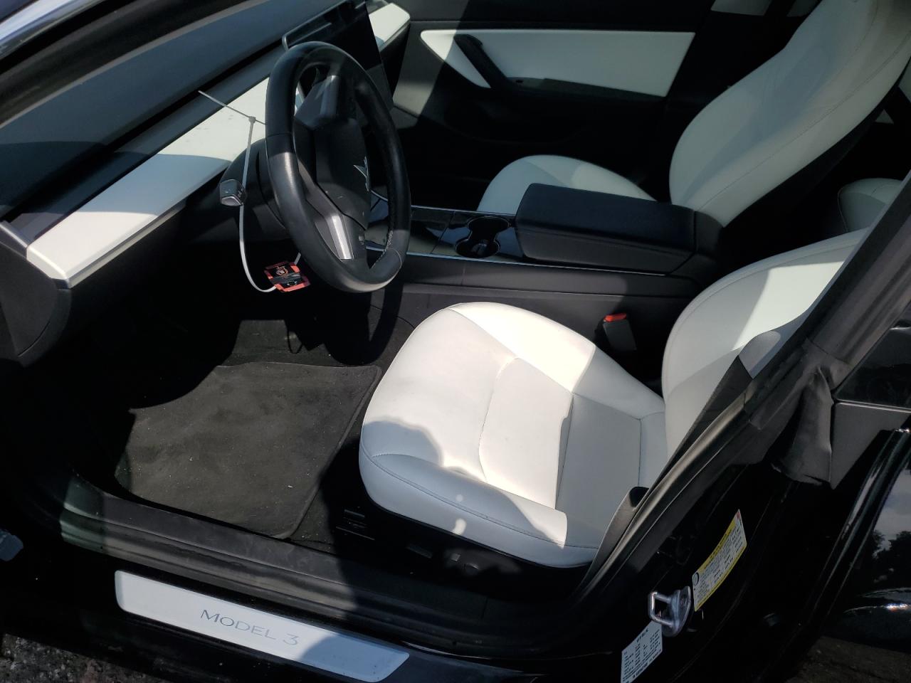 5YJ3E1EA5JF166426 2018 Tesla Model 3