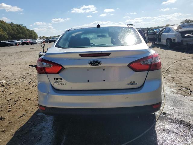  FORD FOCUS 2014 Silver