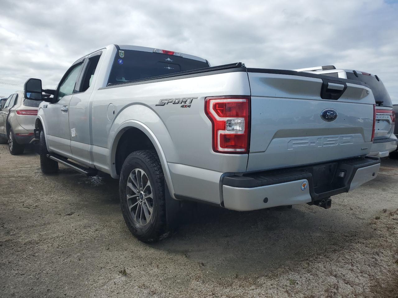 2018 Ford F150 Super Cab VIN: 1FTEX1EPXJFB47602 Lot: 74273044