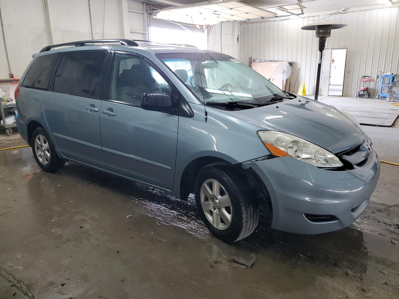 2006 Toyota Sienna - Image 4