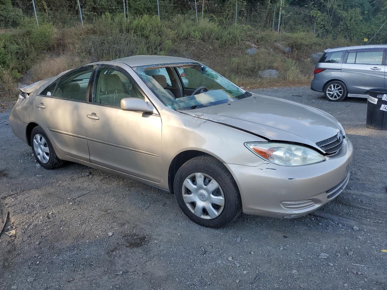 2004 Toyota Camry Le VIN: 4T1BE32K84U293182 Lot: 74183624