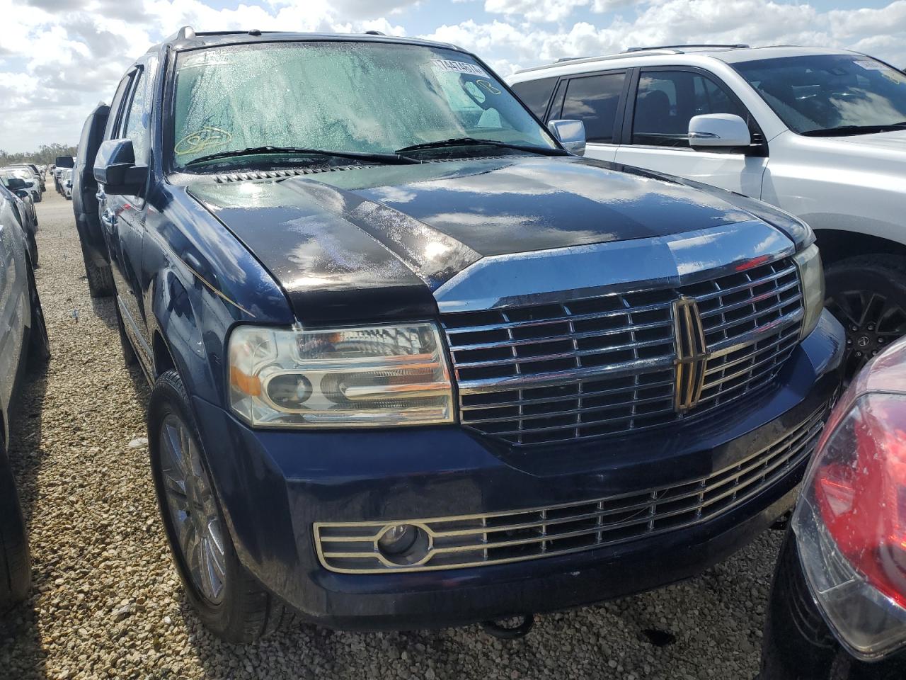 2007 Lincoln Navigator - Image 5