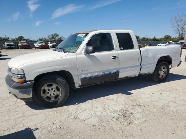 2000 Chevrolet Silverado C1500