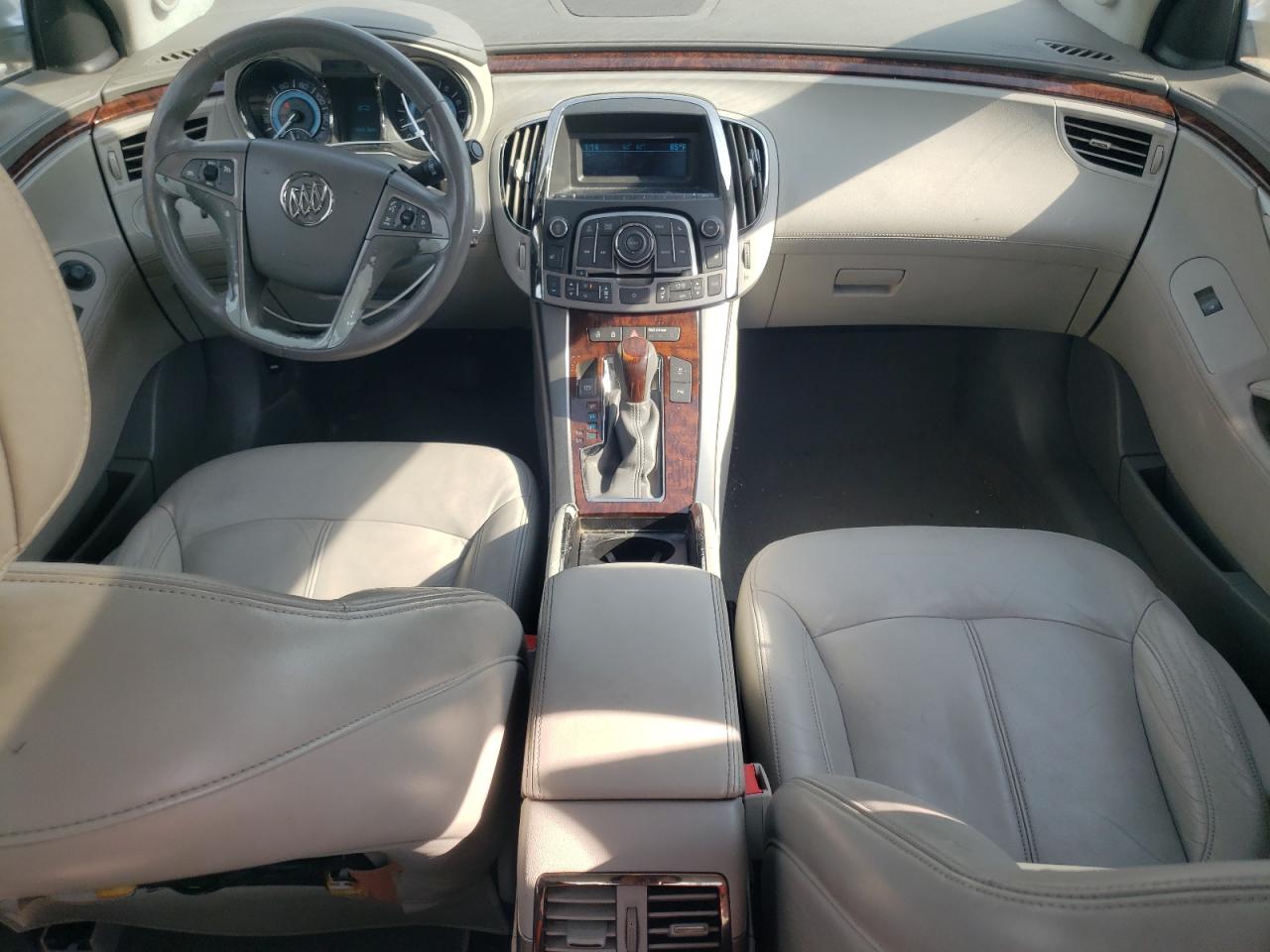 2010 Buick LaCrosse - Image 8