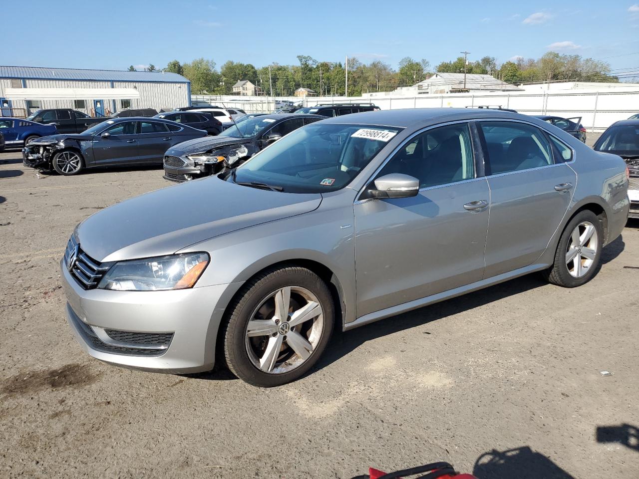 2014 Volkswagen Passat - Image 1