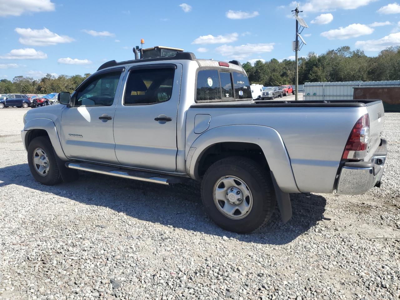 2010 Toyota Tacoma - Image 2