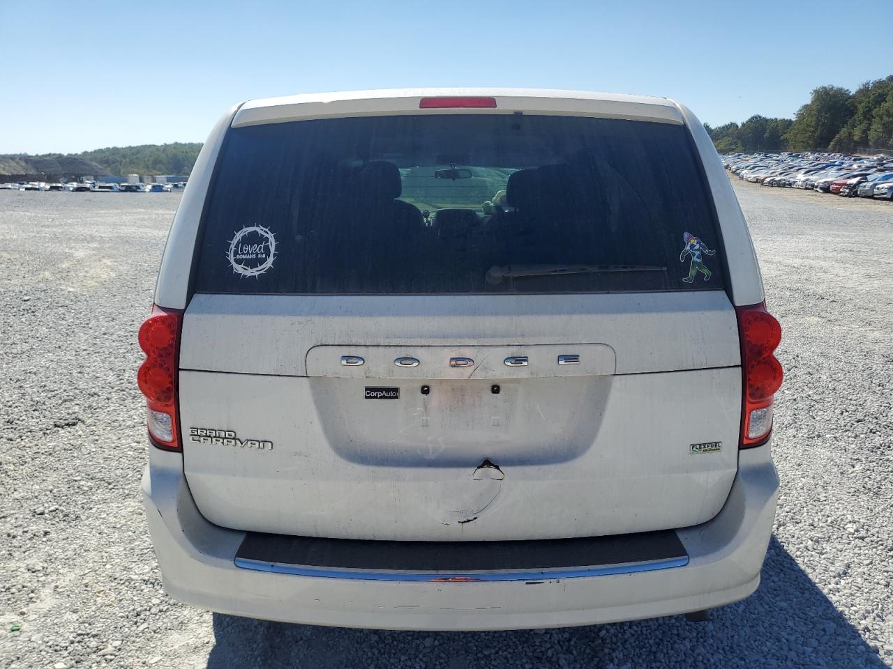 2012 Dodge Caravan - Image 6