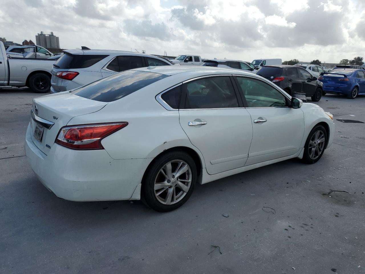 2013 Nissan Altima - Image 3