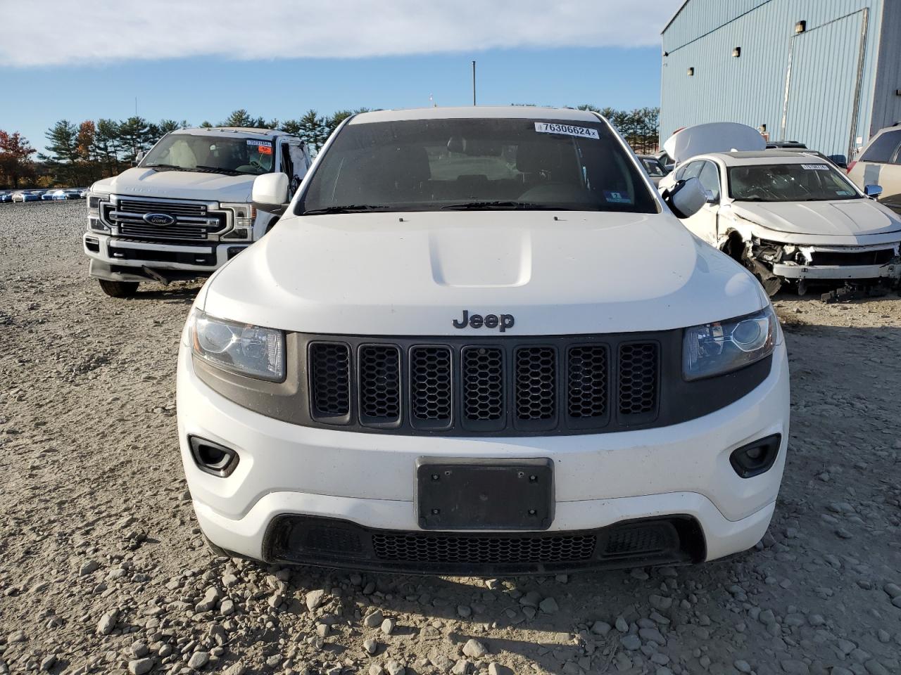 2015 Jeep Grand Cherokee Laredo VIN: 1C4RJFAGXFC751956 Lot: 76306624