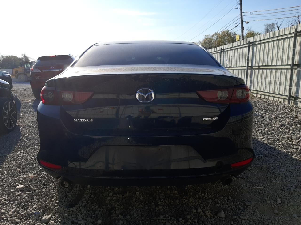 2020 Mazda 3 - Image 6