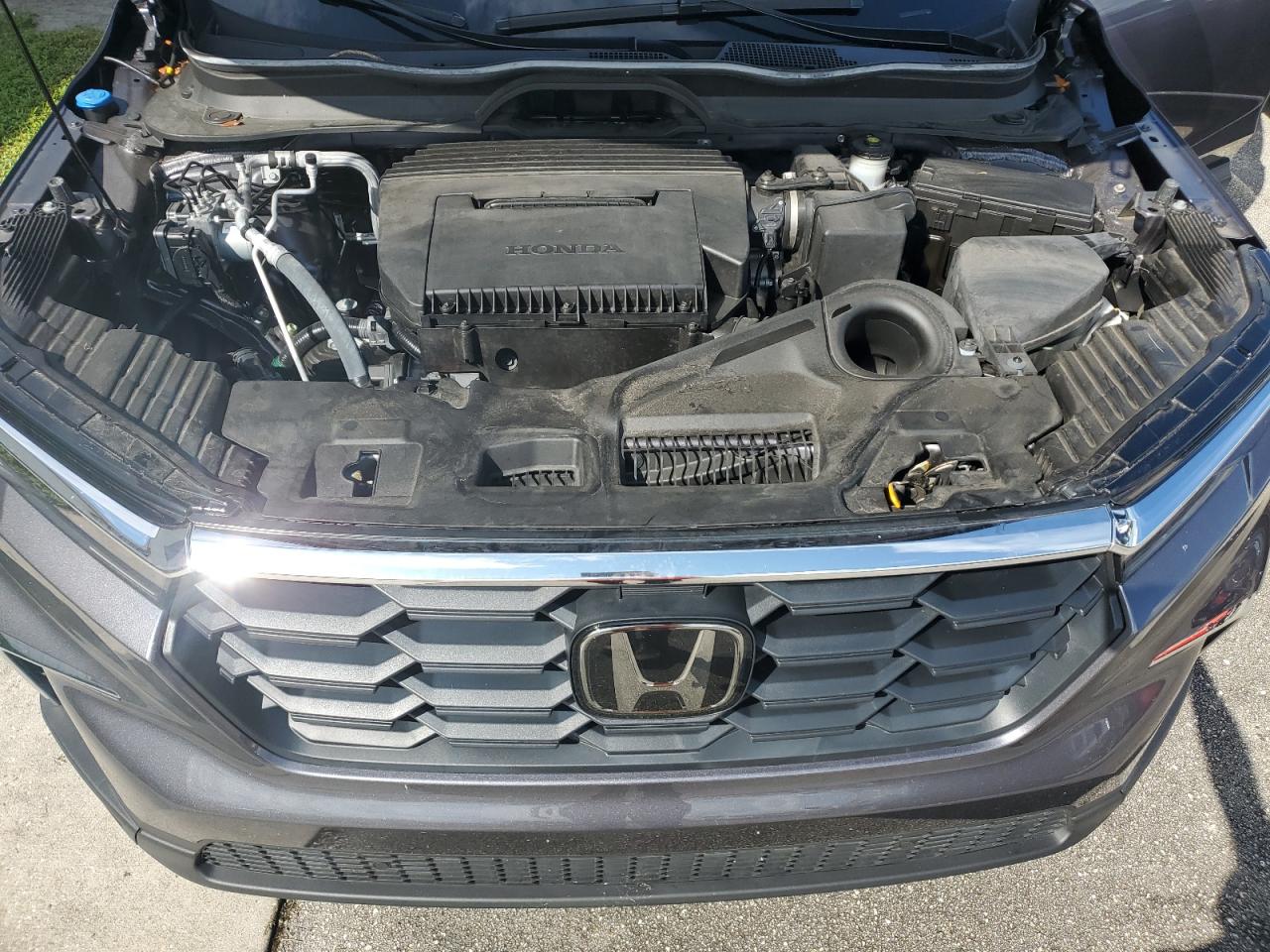 5FNYG2H21PB003100 2023 Honda Pilot Lx