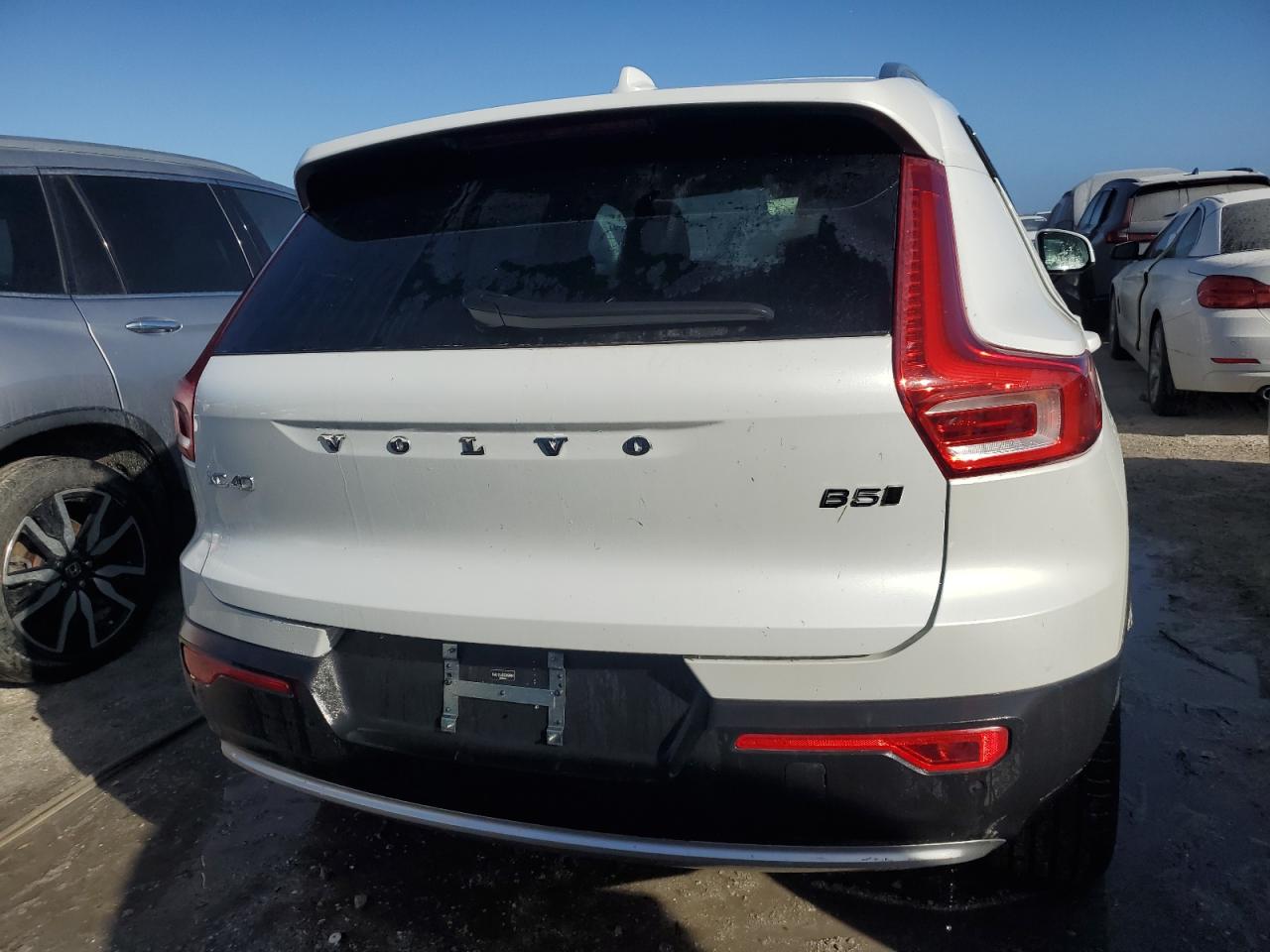 2025 Volvo Xc40 Core VIN: YV4L12UJ3S2450867 Lot: 74191364