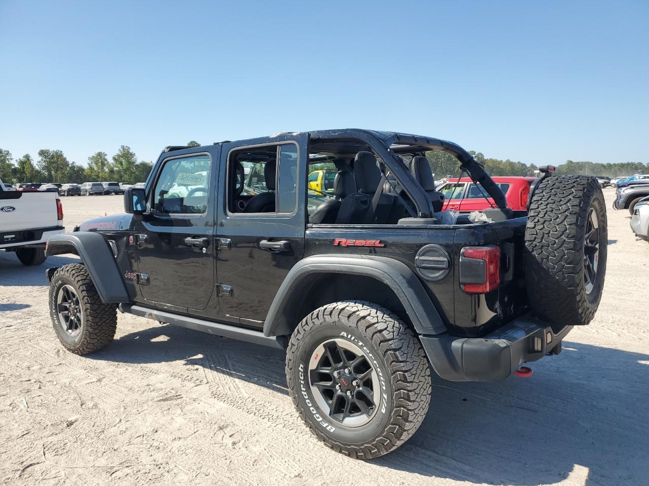 2018 Jeep Wrangler Unlimited Rubicon VIN: 1C4HJXFG3JW174530 Lot: 75895254