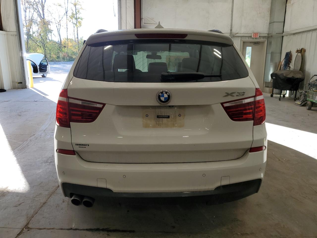 VIN 5UXWX9C32H0W73205 2017 BMW X3 no.6