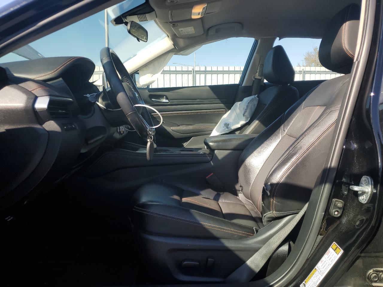 2020 Nissan Altima - Image 7