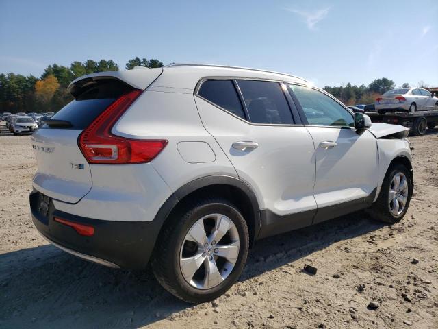  VOLVO XC40 2019 Белы